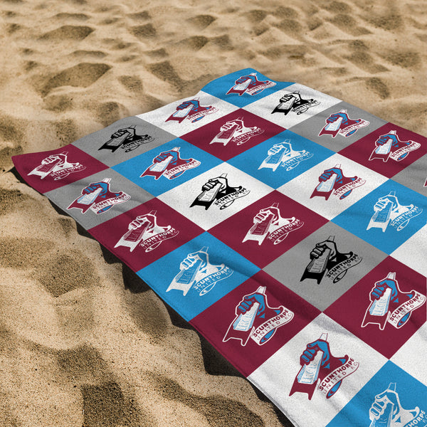 Scunthorpe United Chequered - Personalised Beach Lightweight, Microfibre Towel - 150cm x 75cm - Officially Licenced