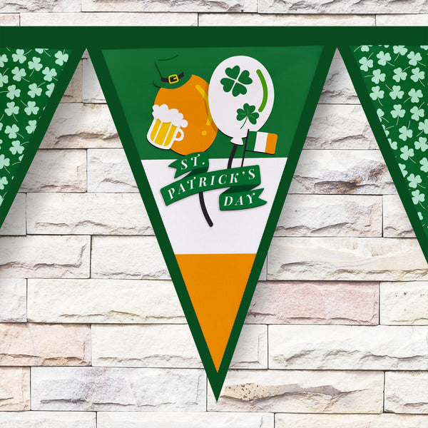 St Patrick's Day - Celebration - Paddy's Day - 3m Fabric Bunting With 15 Individual Triangles